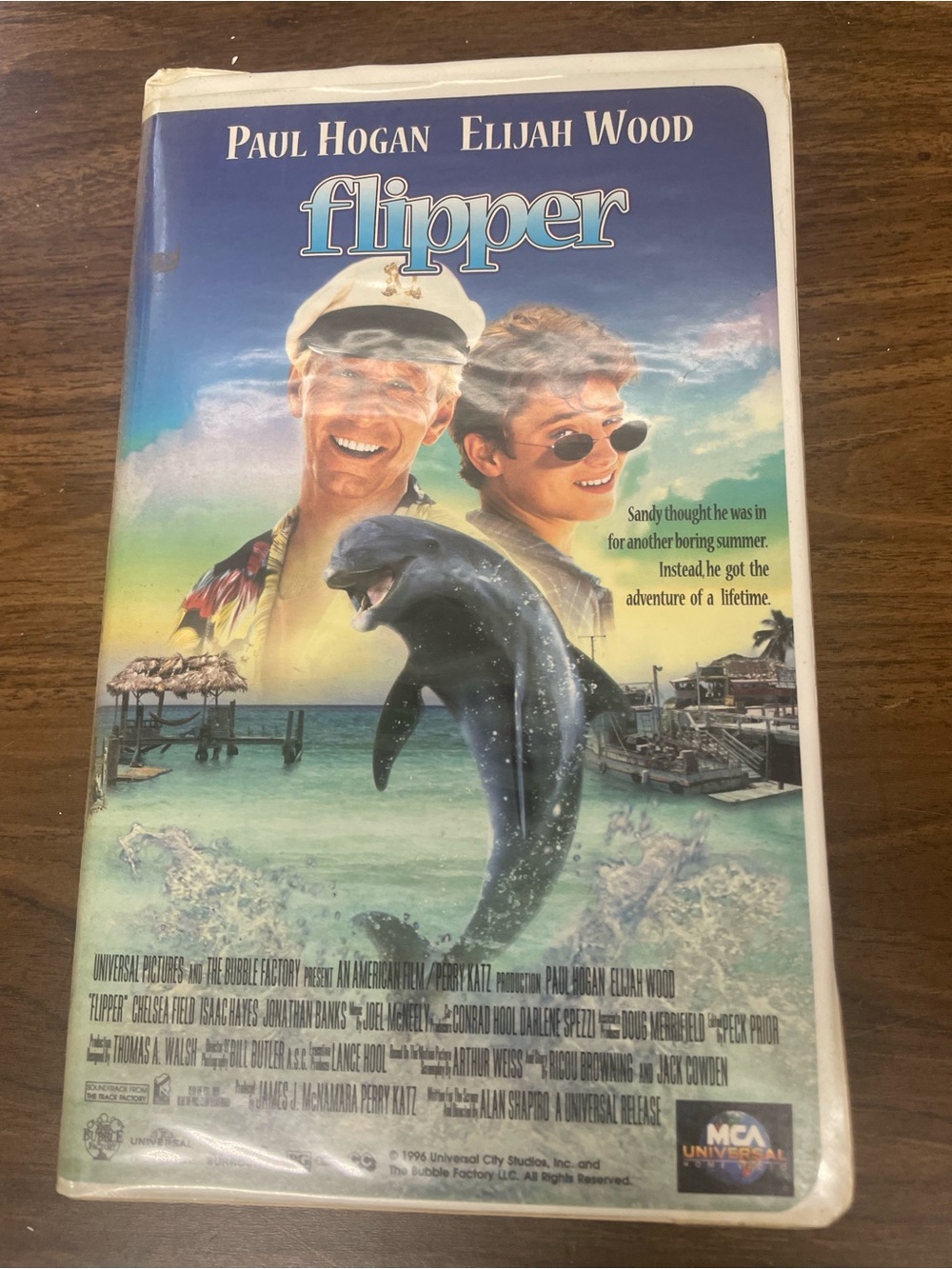 Flipper VHS Movie‎ 1996 Paul Hogan Elijah Wood Retro Vintage